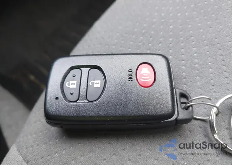 2012 Toyota Prius Two z USA, uszkodzony, nr VIN JTDKN3DU0C1567350